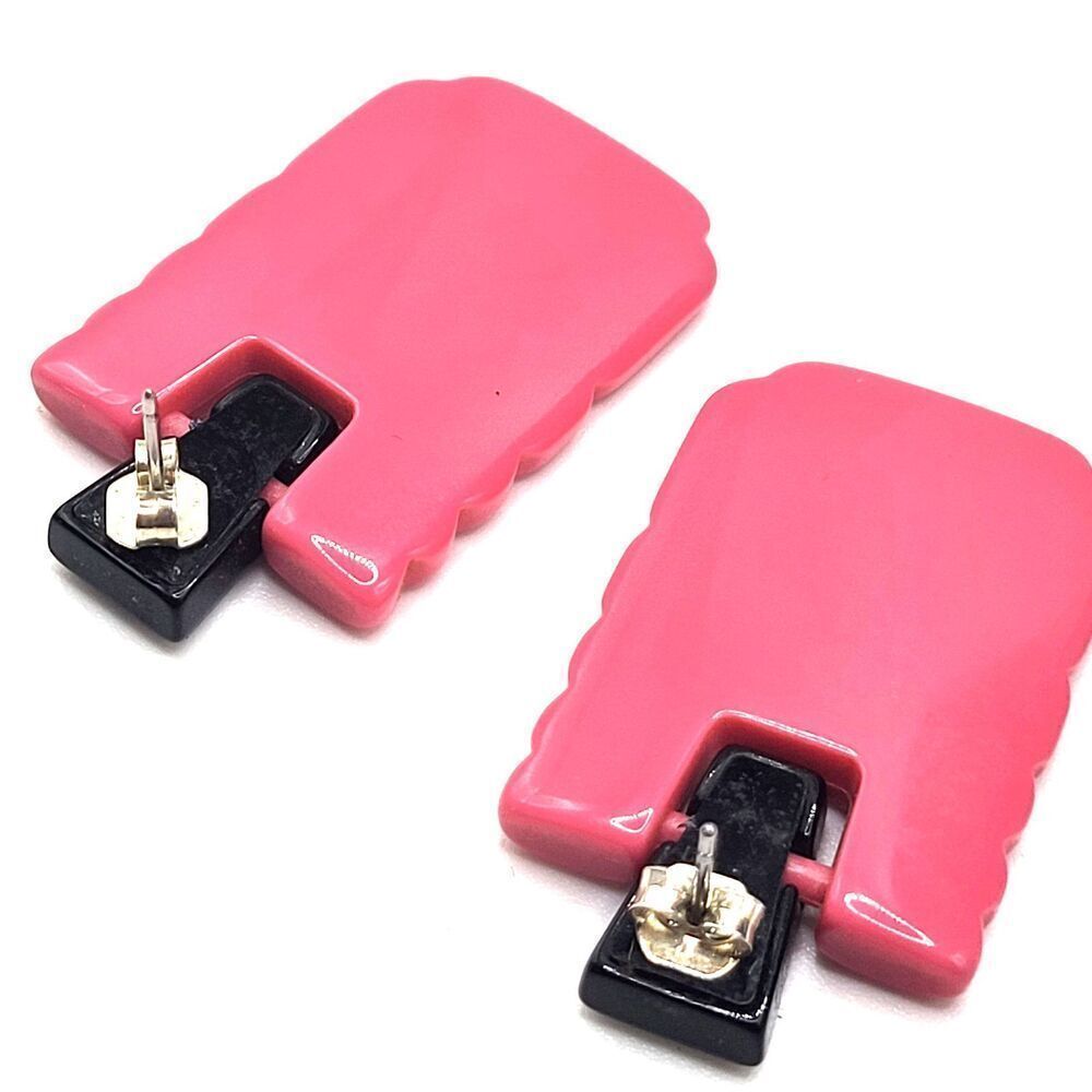 Vintage 80s Chunky Acrylic Pink and Black Deco Revival Earrings Stud 1.5in - Picture 2 of 2